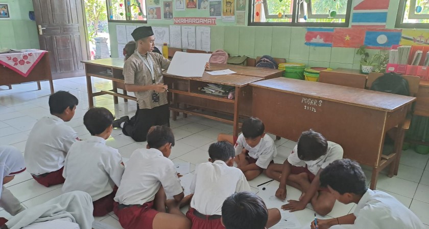 Sukses di hari pertama, Program Siswa Al Uswah Mengabdi (PSAM) SMPIT Al Uswah Bangil dilanjutkan di SDN Pogar III Kecamatan Bangil
